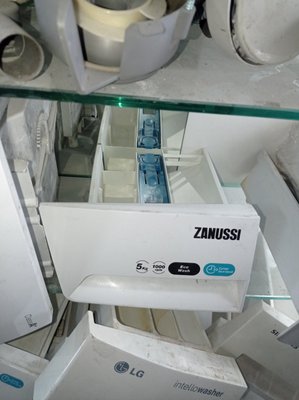 Лоток пральної машини Zanussi 3812*E фото