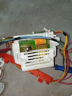 Вживаний модуль керування двигуном пральної машини AEG  A02857911 EMC14EVO MOLC0661 BOIE2504 3920*E фото