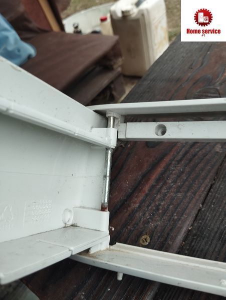 Б/У Лицевая панель ( пластик без модуля ) на стиральную машину Ariston AVSL109 2562*E фото