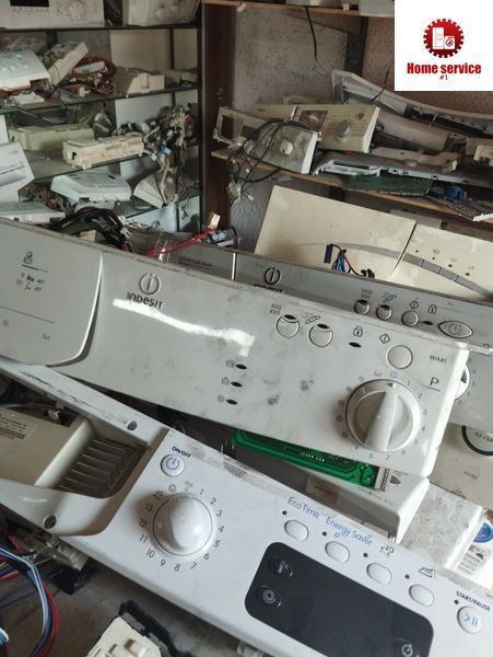 Б/У Модуль управління пральною машиною Indesit WIA81 та інші моделі  CODE: 210130060.02 S/N 611090119 3260*E фото