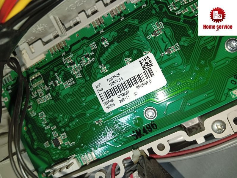 Вживаний модуль управління пральної машини Electrolux. 914528220 730470-06 132624255 3871*E фото