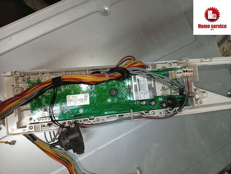 Вживаний модуль управління пральної машини Electrolux. 914528220 730470-06 132624255 3871*E фото
