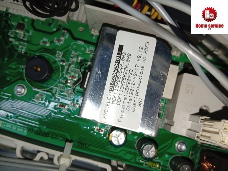 Вживаний модуль управління пральної машини Electrolux. 914528220 730470-06 132624255 3871*E фото