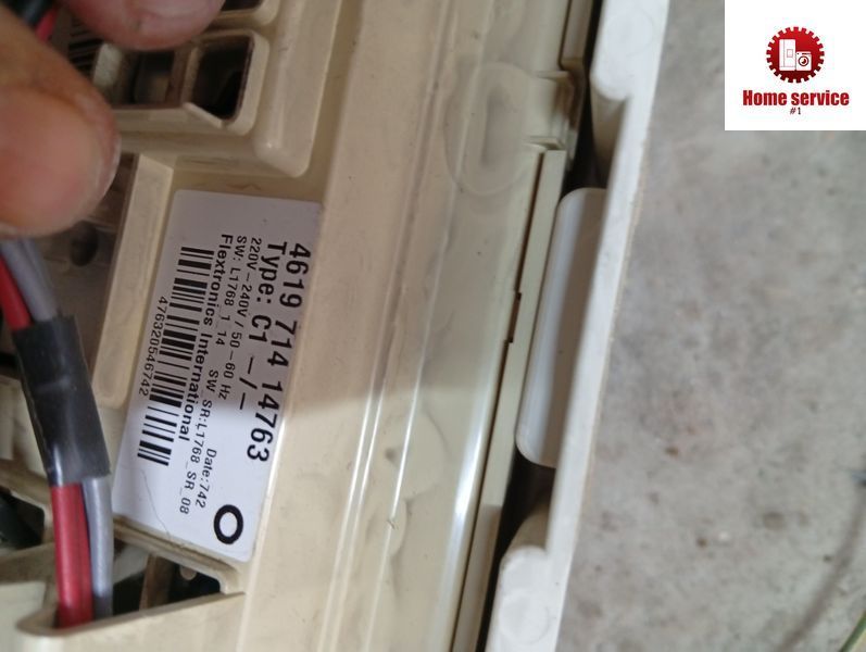 Вживаний модуль управління пральною машиною Whirlpool AWO/D41135 461975305643 361971414763 4021*E фото