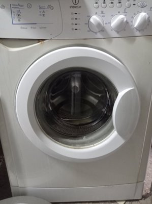 Люк стиральной машины Indesit  8219*E фото