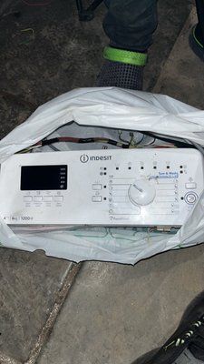 Вживаний комплект електроніки для пральної машини INDESIT BTWD61253  Модуль управління для пральної машини INDESIT BTWD61253  Плата управління INDESIT BTWD61253 3923*E фото