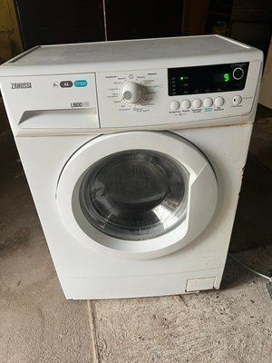 Б/У Запчасти на стиральную машину Zanussi ZFUG71000V  Разборка стиральной машины Zanussi  ZFUG71000V по запчастям 3614*E фото
