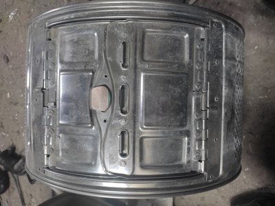Барабан стиральной машины Bosch c опорами  43213 фото