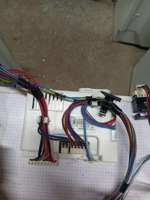 Вживаний модуль керування пральної машини Indesit.21501264601SW:250019S/N: 1620601161Pcd 1620501566 4325*E фото