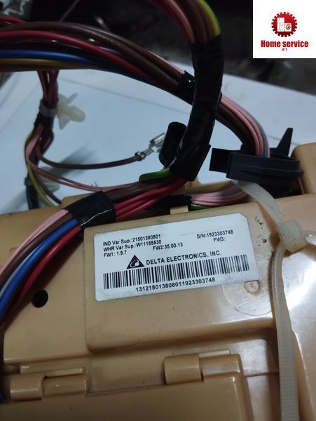 Б/У Модуль управления стиральной машины Whirlpool, Ariston, Indesit. IND Var Sup.:21501380801 WHR Var Sup.:W11185530 FW1: 1.9.7 FW2:35.00.13 S/N: 1923303748 3515*E фото