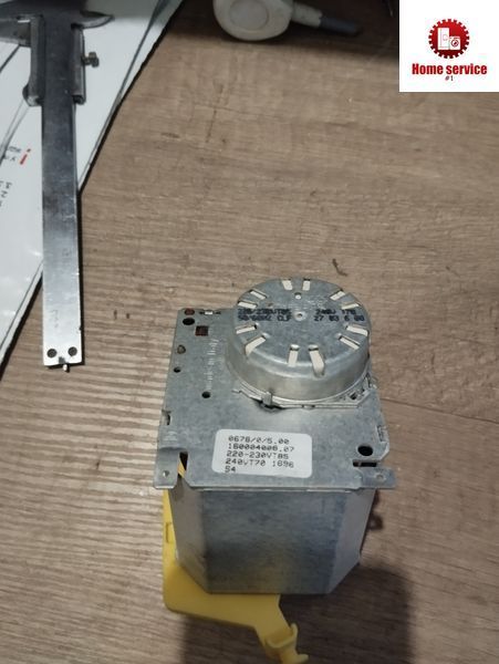 Б/У Програматор на пральну машину Indesit Ariston C00049196 160004008.07 3416*E фото