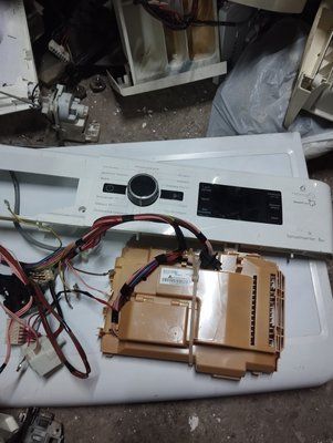Б/У Комплект електроніки на пральну машину Whirlpool FWSG61083WBV 3517*E фото