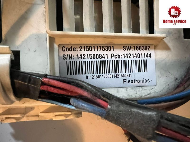 Б/У Модуль управления стиральной машини  Indesit IWSD61051 Code:16200298500 S/N:1416402159  Code:21501175301 SW:160302 3928*E фото