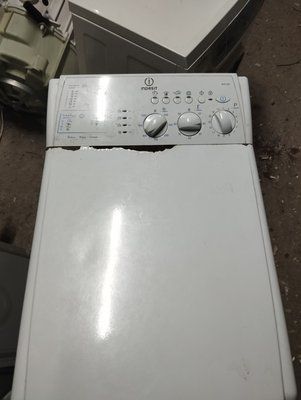 Б/У Розбирання пральної машини Indesit WITL106  Запчастини на пральну машину Indesit WITL106  Indesit WITL106 по запчастинах 2670*E фото