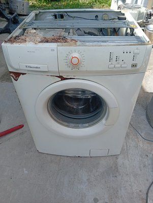 Б/У Запчасти на стиральную машину Electrolux EWF 8040 W .Разборка стиральной машины Electrolux EWF 8040 W.Electrolux EWF 8040 W по запчастям 4229*E фото