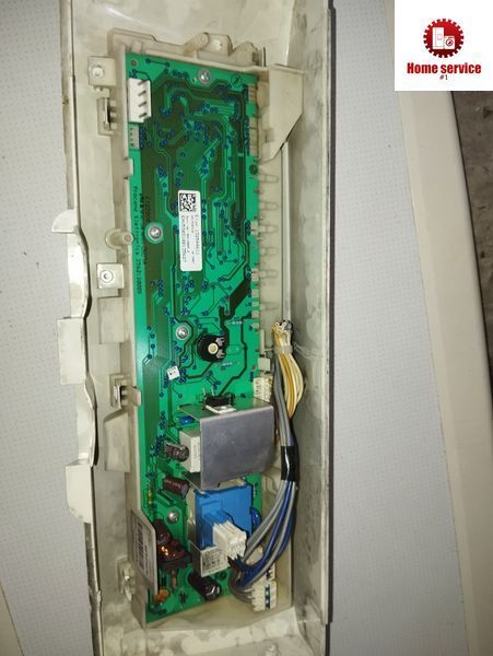 Б/У Модуль управления  Elux 132544611 на стиральную машину Electrolux EWT 9120W , Zanussi 2165*E фото