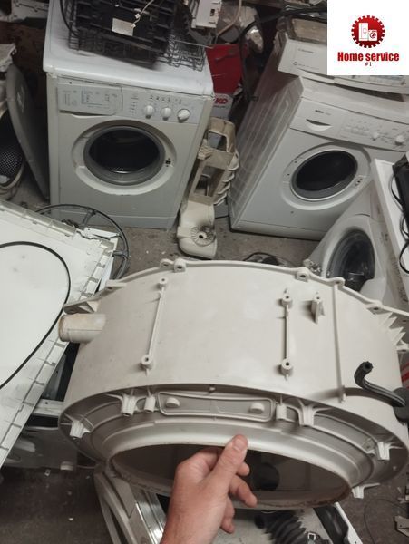 Б/У Передний полубак на стиральную машину Lg 7-8 кг. Бак 3 амортизатора. 8550ER0031 3550ER0031 3169*E фото
