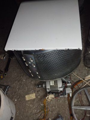 Б/У Метал верхньої кришки пральної машини Electrolux, Zanussi, Aeg без пластику . Вертикалки 3573*E фото