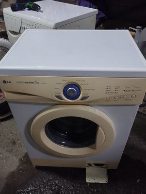 Б/У Розбирання пральної машини LG WD-80130NP.  Запчастини на пральну машину LG WD-80130NP.  LG WD-80130NP по запчастинах 3023*E фото