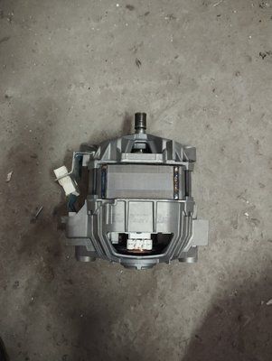 Б/У Двигатель ( мотор) на стиральную машину Atlant . 6 контактов . Вылит валу от лари 3 см 3424*E фото