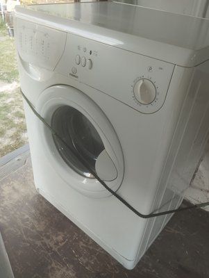 Б/У Розбирання пральної машини Indesit W81 .  Запчастини на пральну машину Indesit W81.  Indesit W81 по запчастинах 3224*E фото