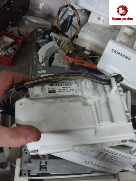 Б/У Комплект електроники на стиральную машину Indesit E2SC 2160 и другие модели 2625*E фото