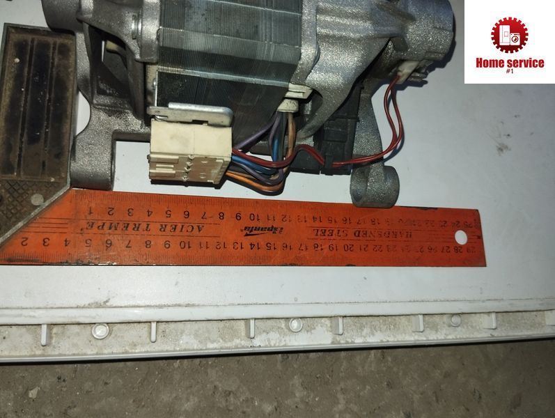 Б/У Gorenje 314377 Двигатель MCA 52/64-148/KT15 390W для стиральной машины автомат 1861*E фото