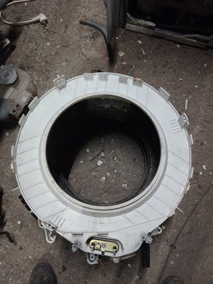 Б/У Передній напівбак 550001014 на пральну машину Bosch, Siemens 2677*E фото