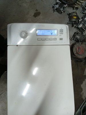 Вживані запчастини до пральної машини Electrolux EWT 13720W.  Розбирання пральної машини Electrolux EWT 13720W.  Electrolux EWT 13720W за запчастинами 3886*E фото