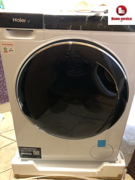 Б/У Транспортировочные болты на стиральную машину Haier 3786*E фото