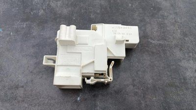 Б/У Замок пральної машини BOSCH 00636673 WHIRLPOOL 481010552846 1757*E фото
