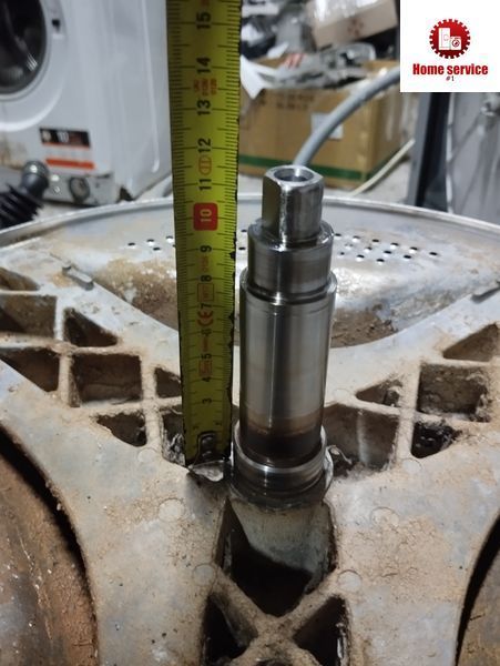 Б/У Крестовина 5500002684 стиральной машины Bosch, Siemens IQ . Высота вала 115 мм. Вал 35/30/25 2678*E фото