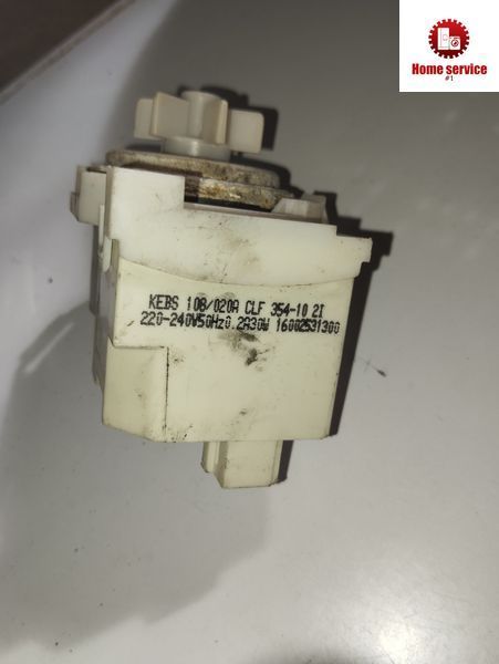 Б/У Насос зливний (помпа) 16002531300 AQSL1000PRA31 Hotpoint-Ariston KEBS 108/020A: зміцнюв. - 4 засувки, висновки - ззаду разом 1694*E фото