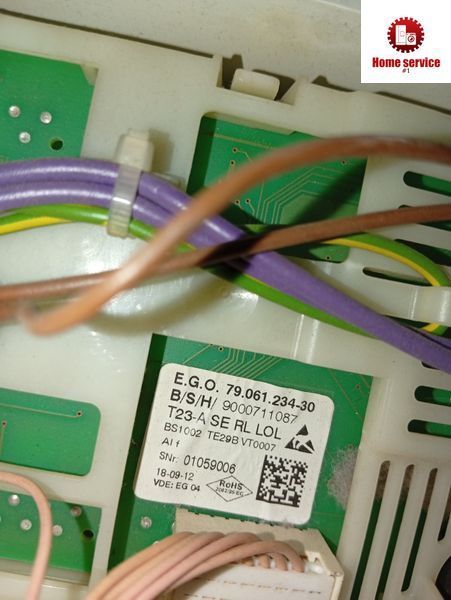 Вживаний модуль керування сушильної машини Siemens IQ700.900071108779.061.234-30 4238*E фото