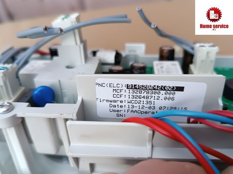 Б/У Модуль управління 914528242 пральної машини Electrolux 2780*E фото