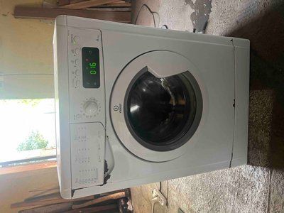 Б/У Запчастини на пральну машину Indesit IWSE 5105 B.  Розбирання пральної машини Indesit IWSE 5105 B.  Indesit IWSE 5105 B за запчастинами 3403*E фото