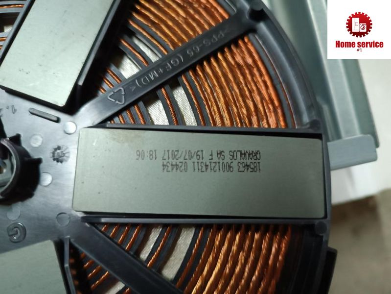 Б/У Поле индукции варочной поверхности Siemens EH675LFC1E/02. Код товара 185463 9001214311 024434. Диаметр 195мм  1721*E фото