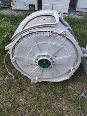 Б/В Бак на пральну машину Electrolux, Zanussi, Aeg після заміни опор і блоків підшипника. 129462731 / 129462730 3330*E фото
