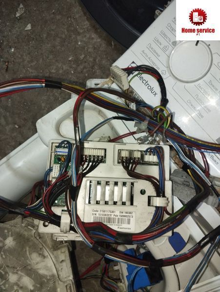 Б/У Модуль управління пральної машини Indesit IWSD51051 та інші моделі.  Код: 21501175301 SW: 160302 S/N: 1510303237 Pcb: 1509602573 3581*E фото