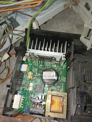 Б/У Модуль управління двигуном (інвертор) пральної машини Bosch. 9000556095 MU600E 3682*E фото