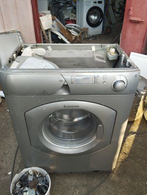 Б/В Запчастини на пральну машину Ariston AVSD109S .  Розбирання пральної машини Ariston AVSD109S .  Ariston AVSD109S за запчастинами 3482*E фото