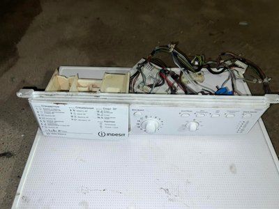 Б/У Модуль управління пральною машиною Indesit IWSB50851 Код:16200307000 S/N:1617 6 04856  Код:21501264601 S/N:1624502453 3632*E фото