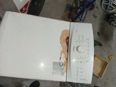 Вживані запчастини до пральної машини Whirlpool AWE 50510.  Розбирання пральної машини Whirlpool AWE 50510.  Whirlpool AWE 50510 за запчастинами 3942*E фото