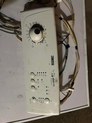 Б/У Модуль управління пральної машини Zanussi ZWQ 5100 AKO 718475-01 Elux 132424232 3633*E фото