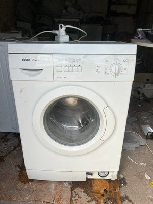 Вживані запчастини до пральної машини Bosch Maxx4  Розбирання пральної машини Bosch Maxx4      Bosch Maxx4 на запчастини 4093*E фото