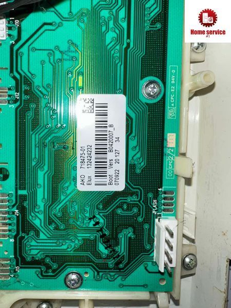 Б/У Модуль управления стиральной машини Zanussi ZWQ 5100 AKO 718475-01 Elux 132424232 3633*E фото
