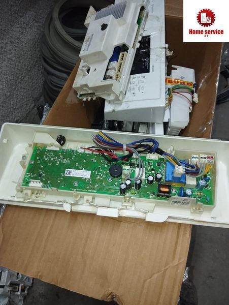 Б/У Модуль управления стиральной машины AEG 47330 Electrolux 132541724 451530223 ENV5302231067090 2836*E фото