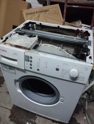 Б/У Розбирання пральної машини Bosch WAE161630E/16 .  Запчастини на пральну машину Bosch WAE161630E/16 .  Bosch WAE161630E/16 по запчастинах 2538*E фото
