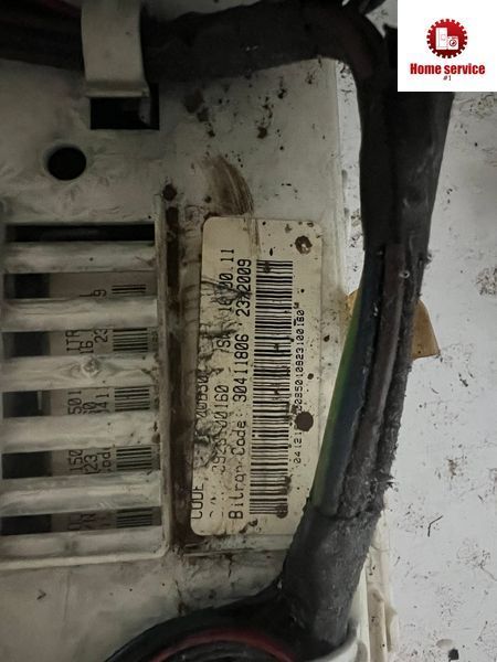 Вживаний модуль управління пральною машиною Indesit IWSE 5085 Код: 16200211201 Серійний номер: 0904 4 02165 3846*E фото