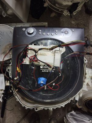 Б/У Комплект електроніки без люка на пральну машину Ariston AQS62L 09 2688*E фото